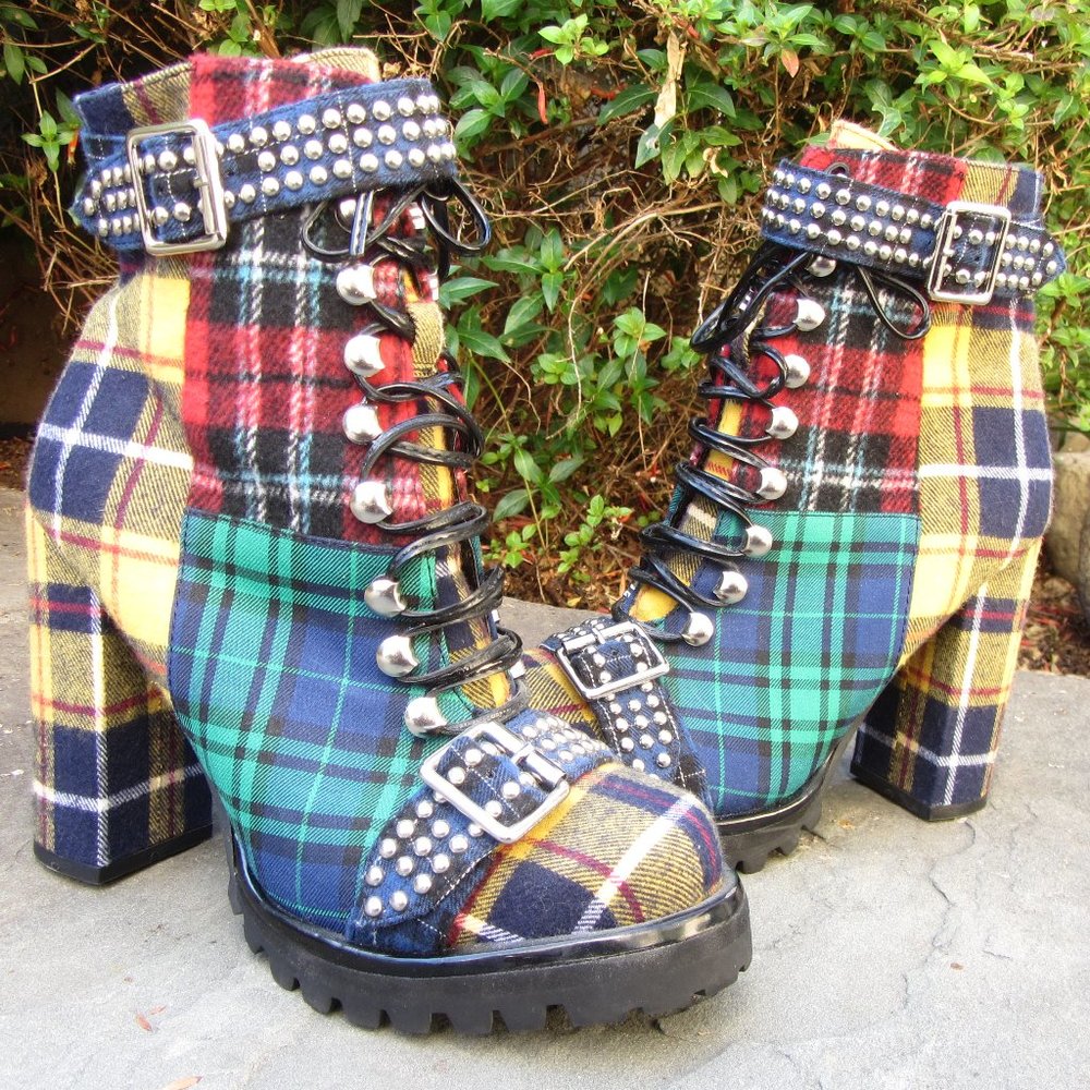 NWOB Jeffrey Campbell Boots, Colorful Plaid,  Heeled Combat Boots, NWOB, Size 8